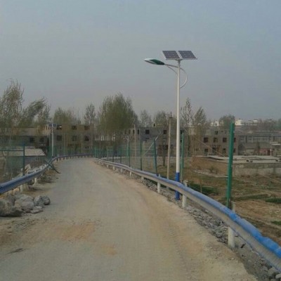 阜新太陽能路燈廠家