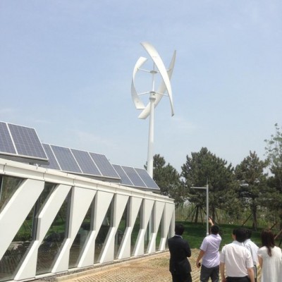UGE-5M 垂直軸風力發電機