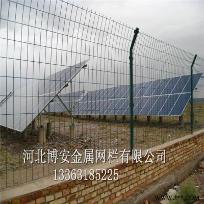 專業生產光伏廠區防護圍欄光伏電廠隔離網光伏圍欄網