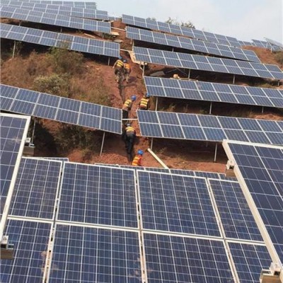 德宏光伏施工、云南朔銘電力、光伏施工設備