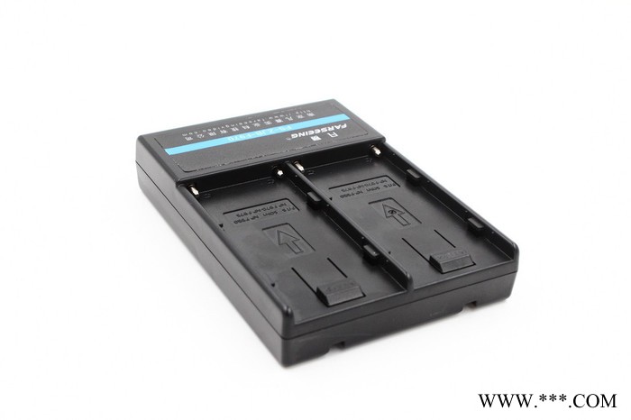 凡賽索尼V口轉NP鋰電池轉換器F970轉接板DV電池V口電池轉接板