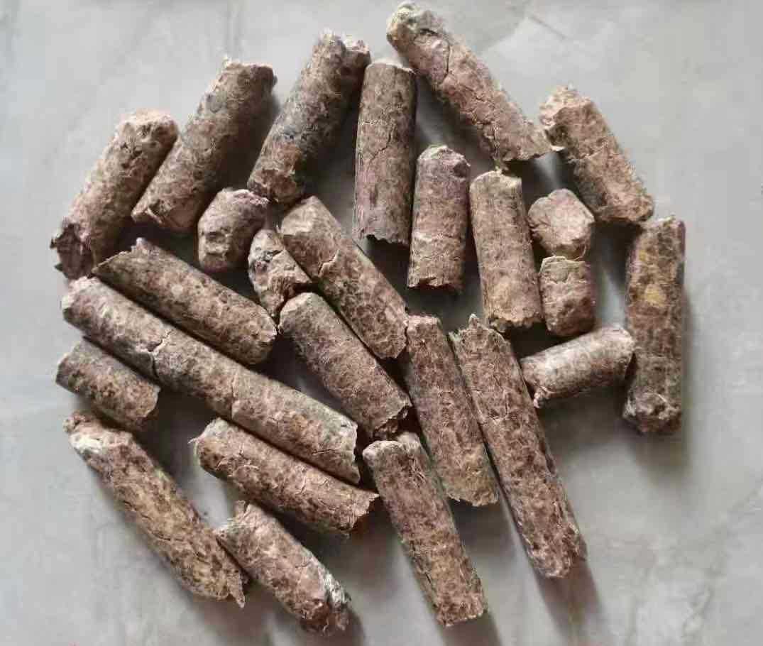 遼寧生物質廠家，雜木顆粒，大爐顆粒